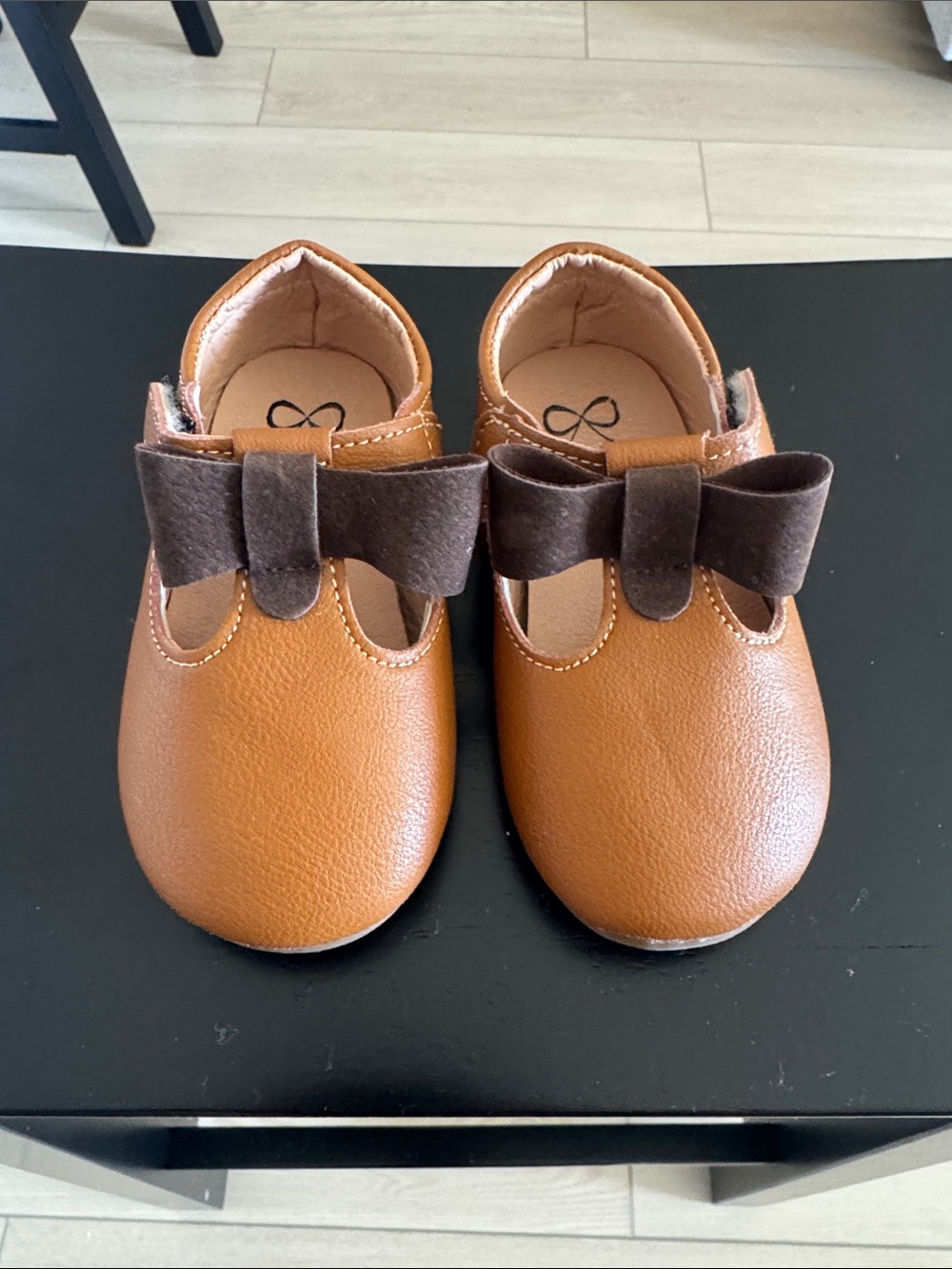 Baby/Toddler Mary Jane Shoes with Brown Bow - Tan
